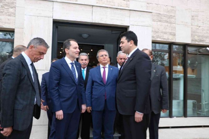 Yeniden Refah Partisi Lideri Erbakan’dan Gültekin Uysal’a Ziyaret