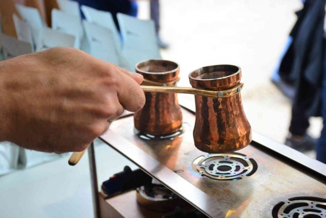 Bu Festivalde Yalnızca Kahve İçilmiyor, Kahvenin Tarihi Yolculuğuna Da Çıkılıyor