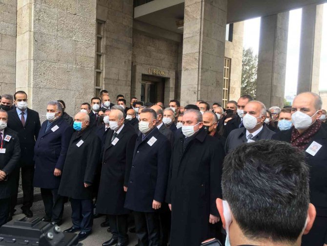 Eski Turizm Ve Devlet Bakanı Güldal Akşit İçin Tbmm’de Tören Düzenlendi