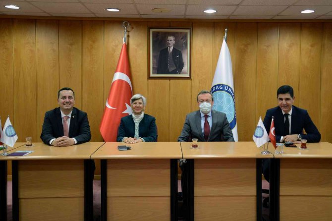 Buü’den Çevre Kirliliğini Azaltacak İşbirliği
