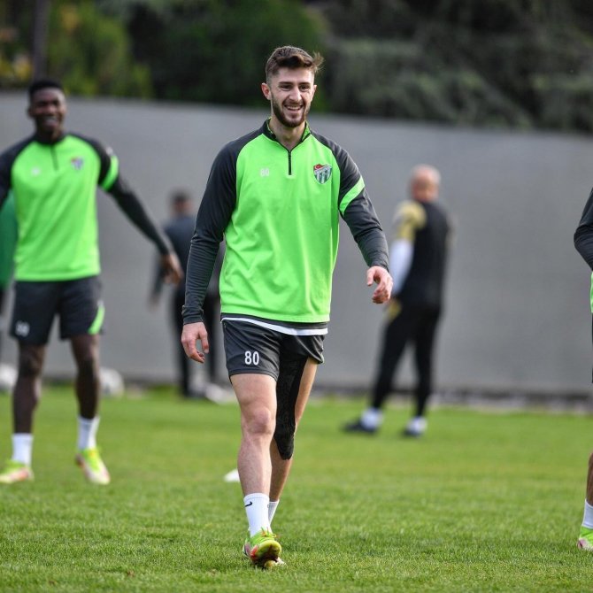 Bursaspor Son Antrenmanını Denizli’de Yaptı