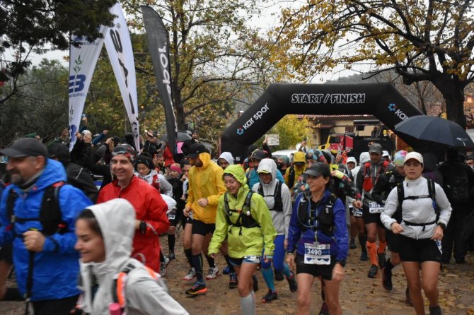 İ̇da Ultra Maratonu Kazdağları’da Koşuldu