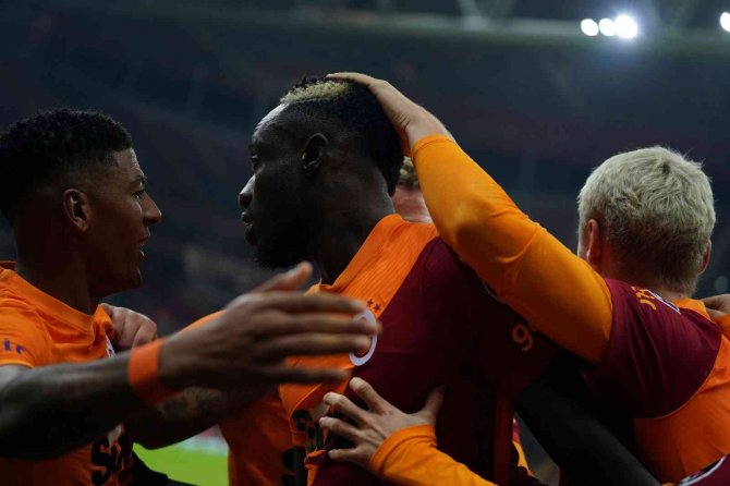 Mbaye Diagne Ligde İkinci Golünü Attı