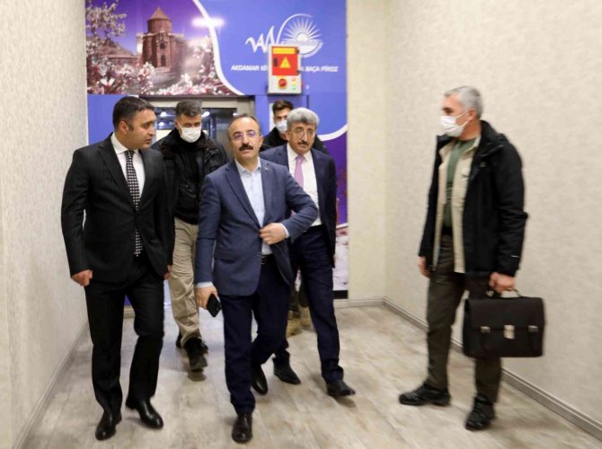 İ̇çişleri Bakan Yardımcısı Çataklı’dan Van Büyükşehir Belediyesine Ziyaret