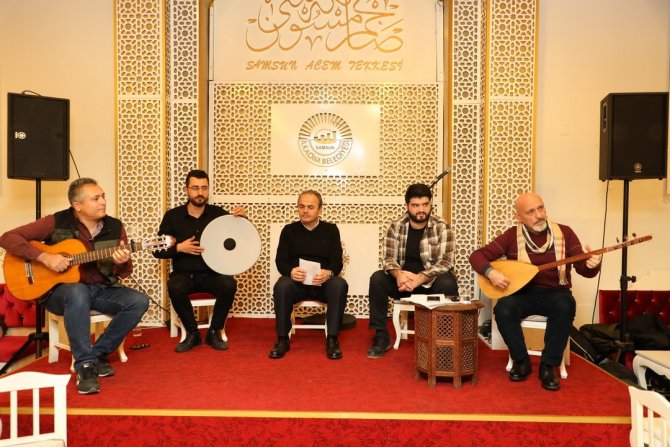 İ̇lkadım’da Şiir Ve Türkü Akşamı