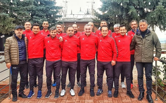 Zafer Men Masterler Takımı Üçüncü Maçını Da Galibiyetle Tamamladı