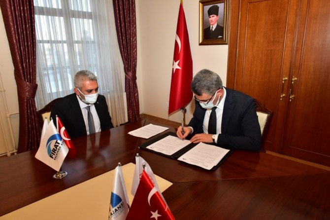 Malatya 1.osb Fabrika Kuluçkası Projesi İmzaları Atıldı