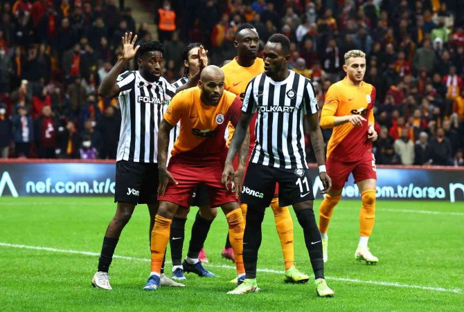 Spor Toto Süper Lig: Galatasaray: 2 - Altay: 2 (Maç Sonucu)