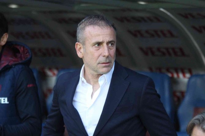 Spor Toto Süper Lig: Trabzonspor: 1 - Adana Demirspor: 0 (İ̇lk Yarı)