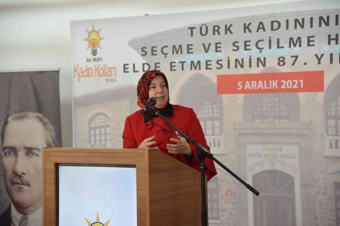 Kadınlara Seçme Ve Seçilme Hakkının Yıldönümü Muhtarlarla Kutlandı