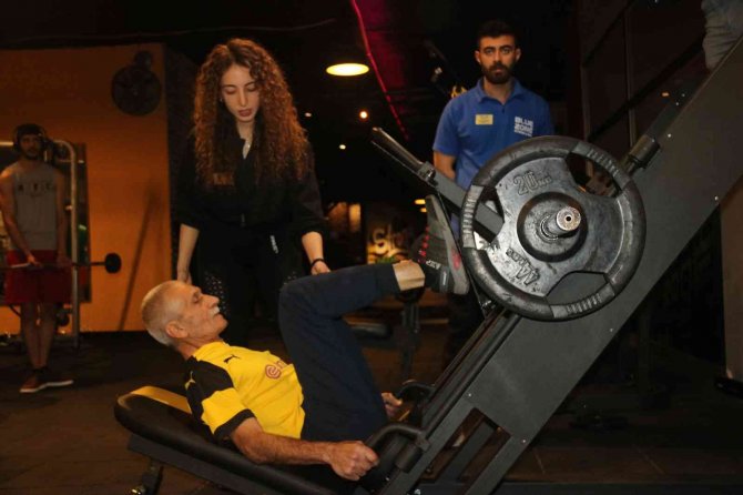 Yaşından Dolayı Ameliyat Edilmedi, 76 Yaşında Spora Başladı, Sağlığına Kavuştu