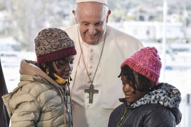 Papa, Avrupa’da Göçmenlere Yönelik Davranışları Kınadı