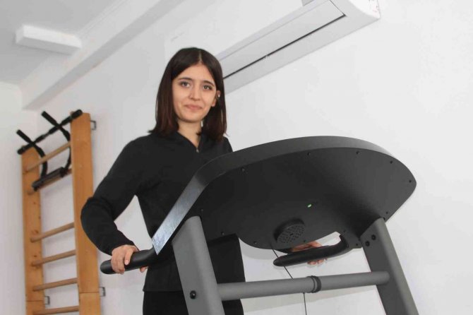 Doktorların Kaza Sonrası Zihinsel Engelli Raporu Verdikleri Mühendis Azmi İle Raporları Çürüttü