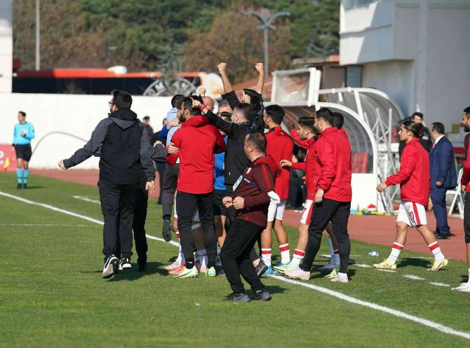 Spor Toto 1. Lig: Ümraniyespor: 1 - Boluspor: 2