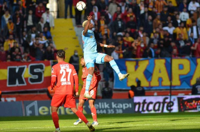 Spor Toto Süper Lig: Kayserispor: 2 - F.t. Antalyaspor: 0 (Maç Sonucu)