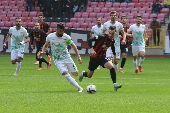 Tff 2. Lig: Eskişehirspor: 1 - Kırşehir Belediyespor: 1