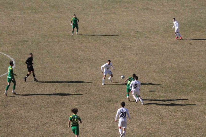 Tff 2. Lig: Bayburt Özel İ̇darespor - Adıyamanspor: 2-1