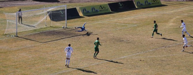 Tff 2. Lig: Bayburt Özel İ̇darespor - Adıyamanspor: 2-1