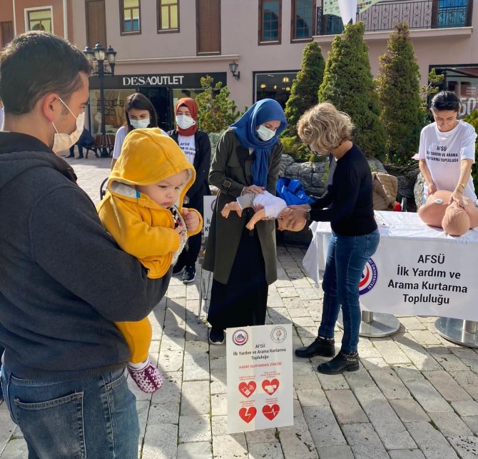 Vatandaşlar Temel Yaşam Desteği Konusunda Bilgilendirildi