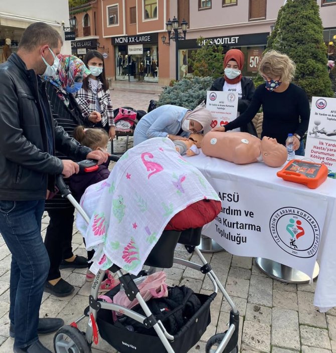 Vatandaşlar Temel Yaşam Desteği Konusunda Bilgilendirildi