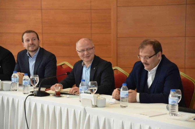 Gürkan: “Bursa’dan Aldığımız Güçle Bursa İçin Çalışıyoruz”