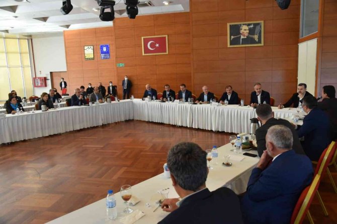 Gürkan: “Bursa’dan Aldığımız Güçle Bursa İçin Çalışıyoruz”