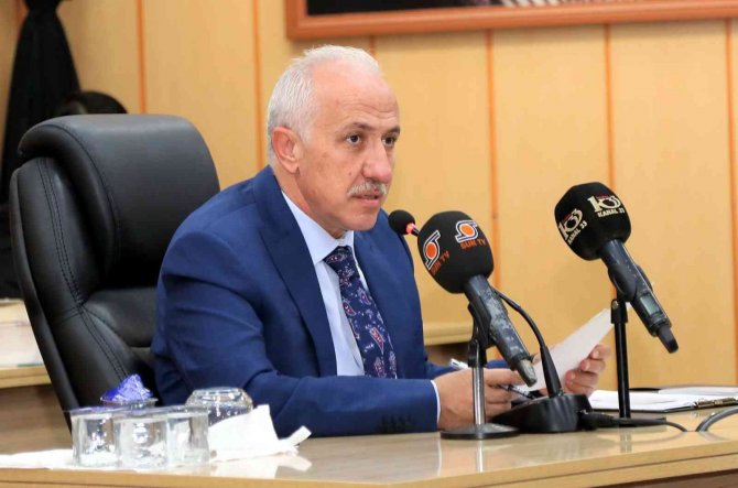 Akdeniz Belediye Meclisi, Gültak Başkanlığında Toplandı