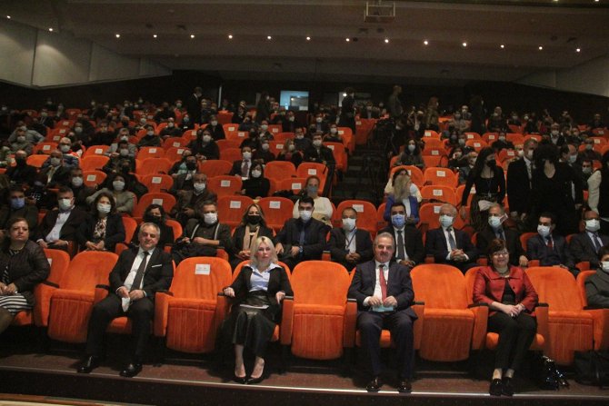 Akdeniz Üniversitesi’ne, Yökak’tan Kurumsal Akreditasyon Belgesi