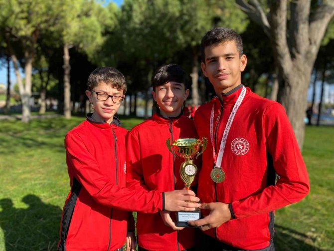 Denizlili Sporcular 5 Kupayla Döndü