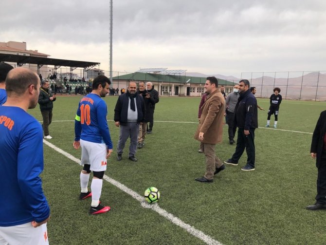 Kaymakam Sinanoğlu’ndan Futbolculara Destek Çağrısı