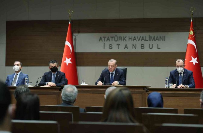 Cumhurbaşkanı Erdoğan “Yatırım Düşmanı Mandacılara Rağmen Ülkemizi Büyütmeye Devam Edeceğiz”