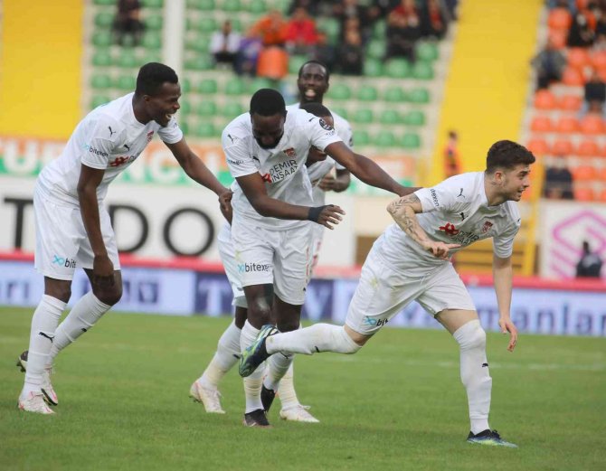 Sivasspor, Süper Lig’de 200. Galibiyetini Aldı
