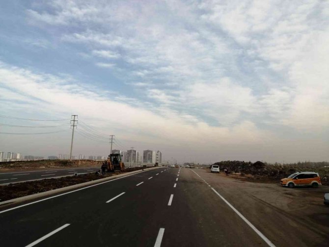 Diyarbakır’da Trafik Güvenliği İçin Bin 338 Kilometre Yol Çizgisi Yapıldı