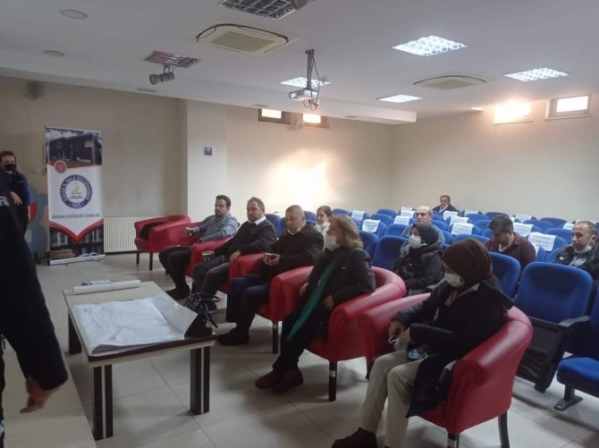 Kütüphane Personellerine Afet Eğitimi Verildi