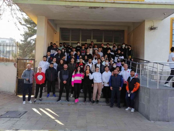 Erü Spor Bilimleri’nden ‘Sağlık İçin Hareket Et’ Etkinliği