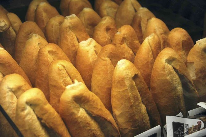 Fırıncıların Kafası Karışık, İ̇stanbul’da Ekmek Fiyatları Değişiklik Gösteriyor
