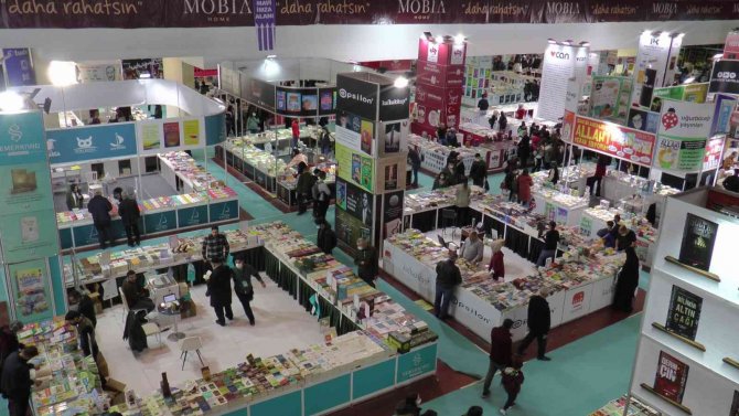 Kayseri 4. Kitap Fuarı’na 3 Günde 214 Bin 610 Ziyaretçi