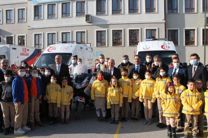 Konya’da Acil Sağlık Haftası Kapsamında Öğrenciler Bilgilendirildi