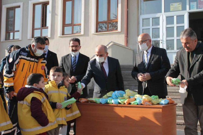 Konya’da Acil Sağlık Haftası Kapsamında Öğrenciler Bilgilendirildi