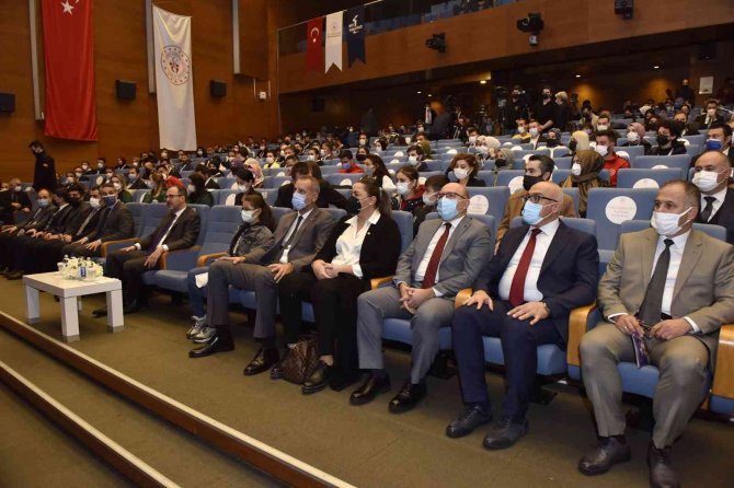 Rektör Ataç, ’Biz Bir Takımız Projesi’nin Açılış Törenine Katıldı