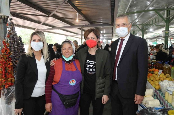 Kaftancıoğlu, Kadın Üretici Pazarını Gezdi