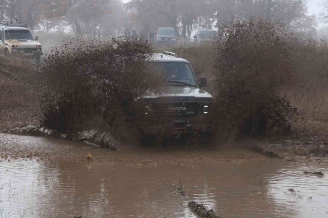 Off-road Tutkunları Nefes Kesti