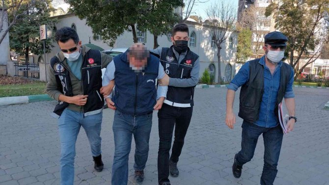 Üzerinde Ve Evinde Esrar Ele Geçen Şahıs Gözaltına Alındı