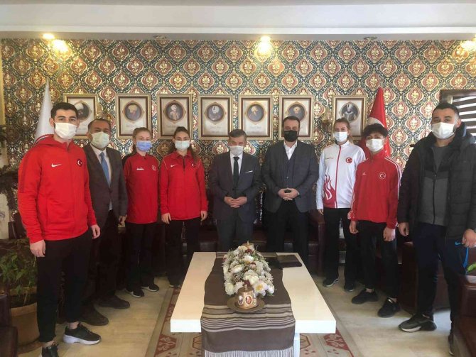 Mesir Karate Spor Kulübü Başarıdan Başarıya Koşuyor