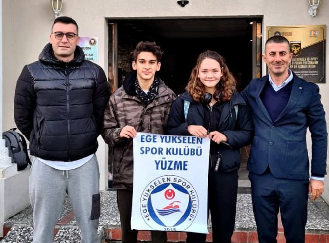 Söke’ye Türkiye Yüzme Şampiyonası’ndan 4 Türkiye İkinciliği Geldi