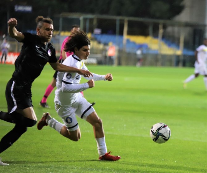 Spor Toto 1. Lig: Menemenspor: 2 - Ankara Keçiörengücü: 2