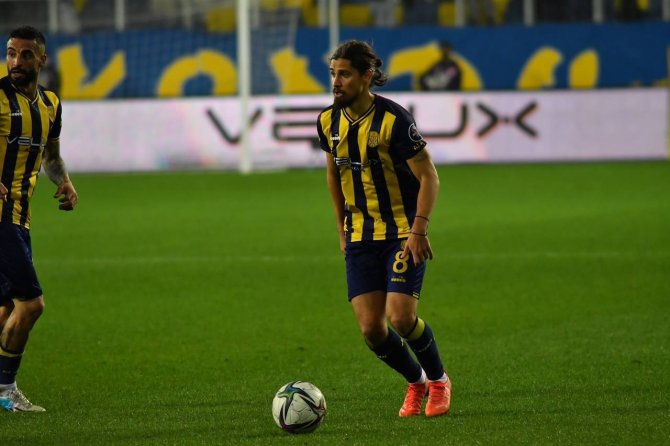 Spor Toto 1. Lig: Mke Ankaragücü: 2 - Balıkesirspor: 0