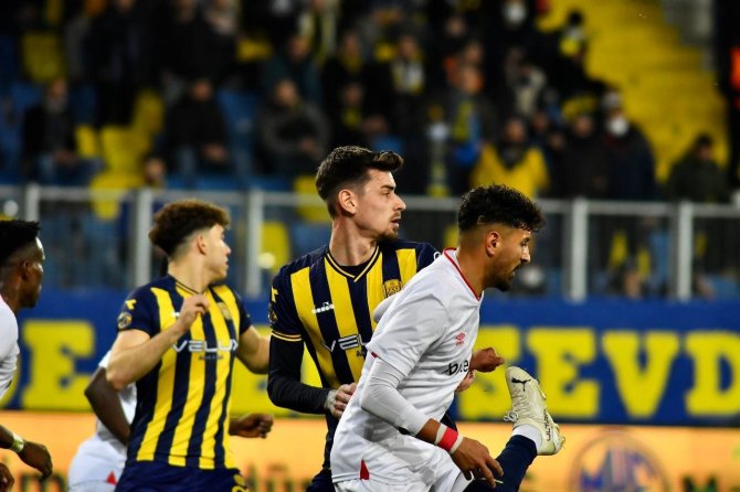 Spor Toto 1. Lig: Mke Ankaragücü: 2 - Balıkesirspor: 0
