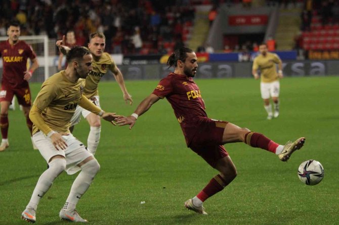 Spor Toto Süper Lig: Göztepe: 2 - Gaziantep Fk: 0 (İ̇lk Yarı)