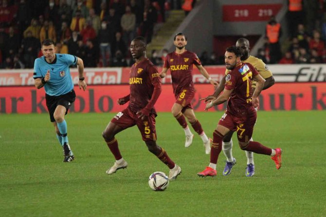 Spor Toto Süper Lig: Göztepe: 2 - Gaziantep Fk: 1 (Maç Sonucu)
